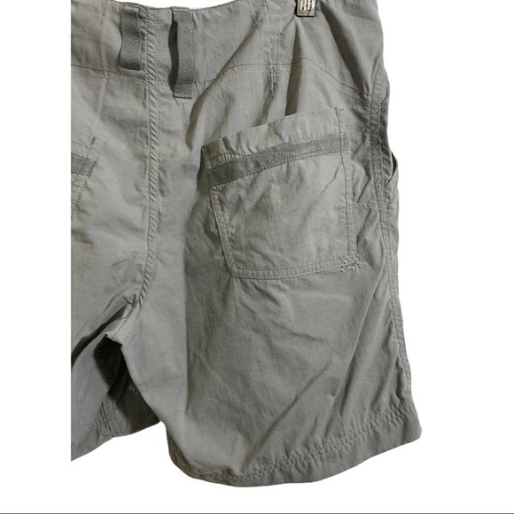 Mountain hard wear hiking shorts beige size 8 - Picture 6 of 8